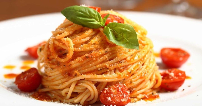 Choose the most enticing Italian food:
