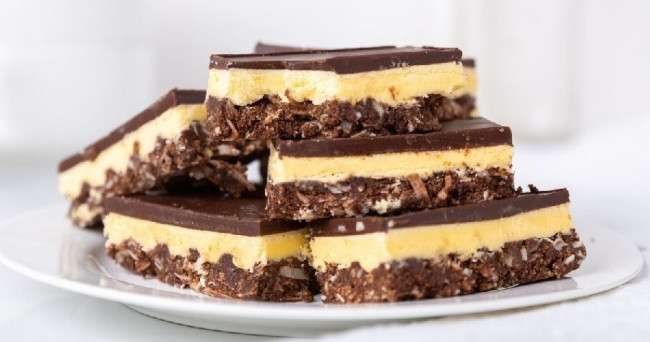 Choose the yummiest Dessert: